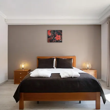 빌라 Flor Rosa Piscina E Jacuzzi 살리어드마토스